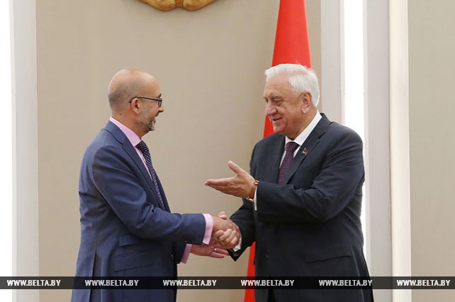 Мясникович встретился с главой миссии МВФ по Беларуси