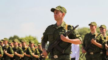 Курсанты-медики приняли военную присягу в Брестской крепости