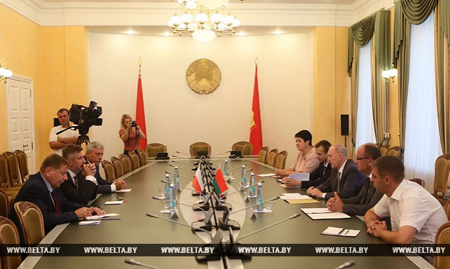 Кравцов встретился с послом Польши