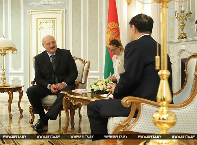 Лукашенко провел встречу с председателем правления китайской корпорации CITIC Group