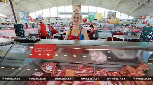 Комаровский рынок - крупнейший в Беларуси