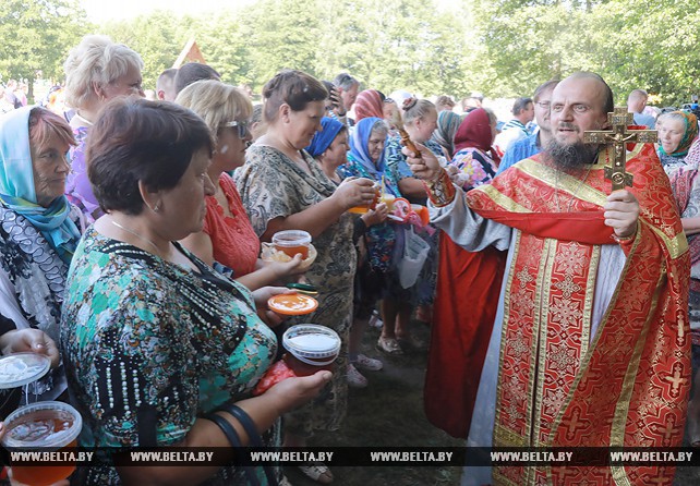 Фестиваль "Маковей" прошел у Голубой криницы в Славгородском районе