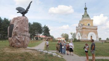 Мемориальный комплекс в деревне Лесная Славгородского района