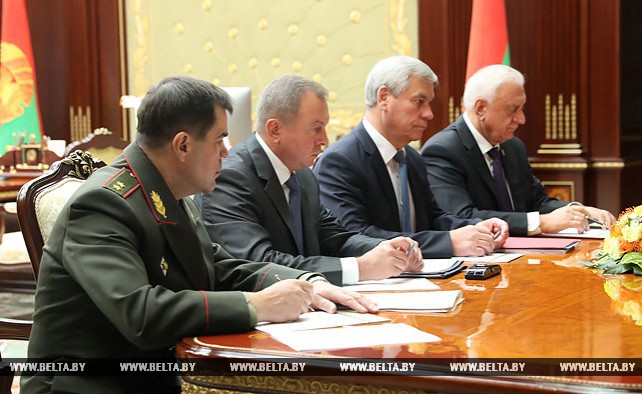 Александр Лукашенко провел совещание по кадровым назначениям во Дворце Независимости