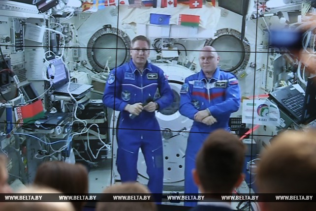 Белорусские школьники обсудили с космонавтами технологии будущего