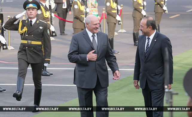 Лукашенко прибыл с официальным визитом в Узбекистан