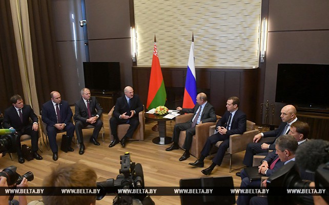 Лукашенко и Путин провели переговоры с участием руководства правительств двух стран