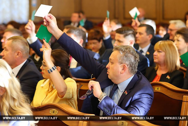 Белорусские депутаты приняли в первом чтении поправки в закон о трансплантации