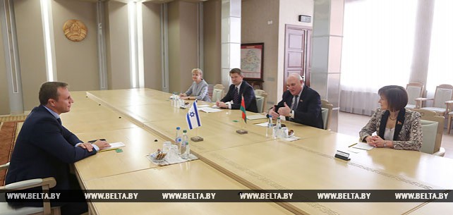 Израильские депутаты решают вопрос с отказами белорусам во въезде в страну