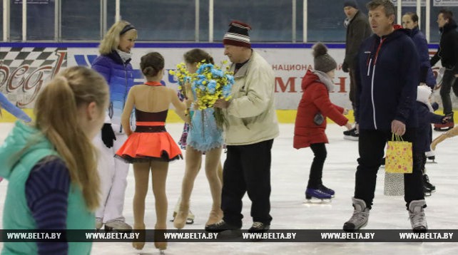 89-летний гомельчанин Лев Нуйдель отпраздновал день рождения катанием на коньках