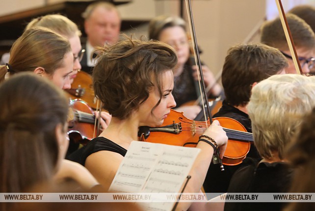 Концертом с участием именитых выпускников отметил 100-летие витебский колледж им. Соллертинского