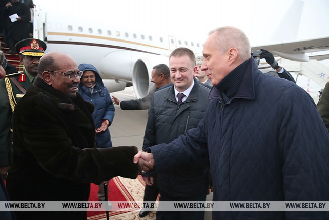 Президент Судана прибыл в Беларусь