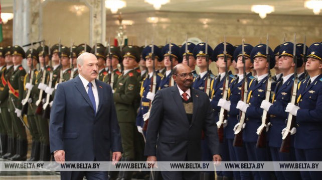 Церемония официальной встречи Президента Судана прошла во Дворце Независимости
