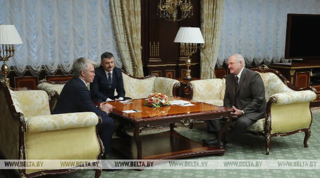 Лукашенко встретился с министром спорта России