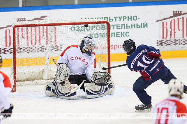 Команда "Грифоны" победила в финале "Золотой шайбы"