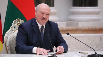 Лукашенко назвал плодотворными переговоры с Президентом Зимбабве