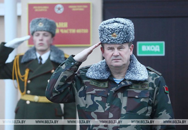 Министр обороны Андрей Равков посетил 6-ю гвардейскую отдельную механизированную бригаду в Гродно
