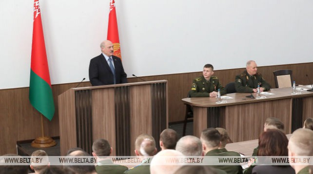 Лукашенко встретился с курсантами, слушателями и профессорско-преподавательским составом Военной академии