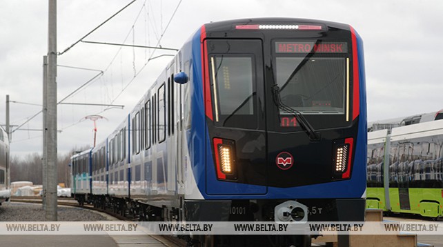 Stadler и Минский метрополитен презентовали поезд для столичной подземки