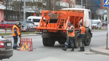 В Гродно приступили к ямочному ремонту основных магистралей