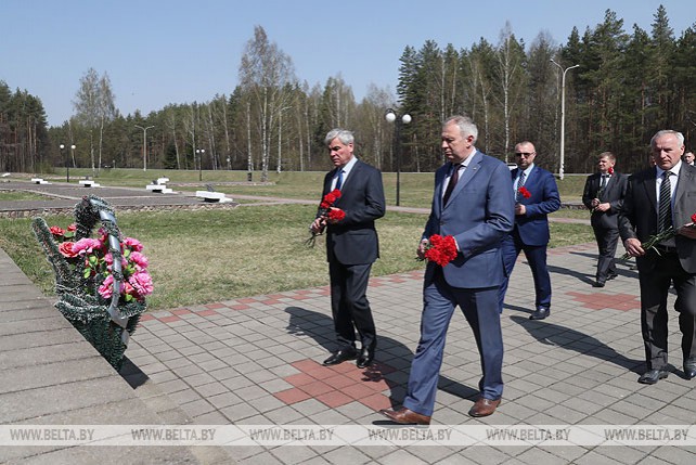 Румас посетил мемориальный комплекс "Шуневка"