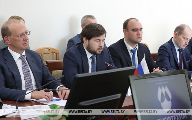 Переговоры Беларуси, РФ, Украины и Польши по урегулированию ситуации с некачественной российской нефтью в Минске