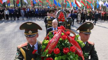 Траурная церемония к годовщине катастрофы на Чернобыльской АЭС прошла в Минске