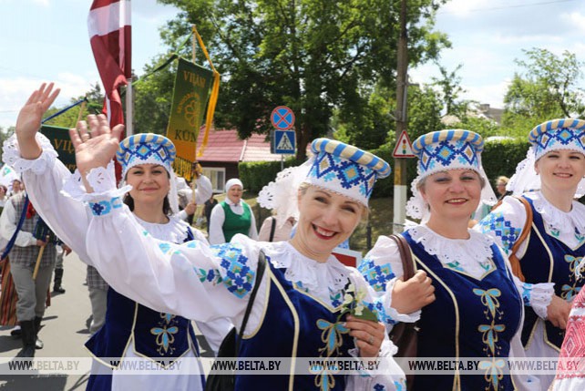 Участников из 7 стран собрал праздник "Браславские зарницы"