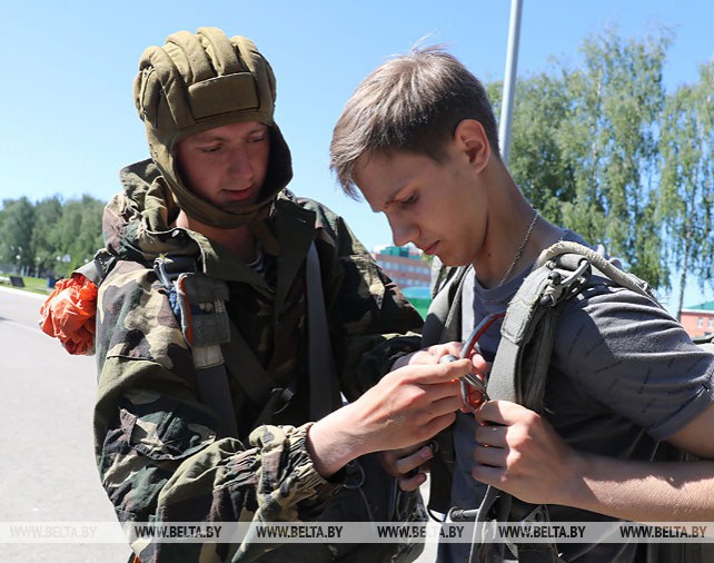 Военно-полевые сборы для старшеклассников стартовали в Витебске