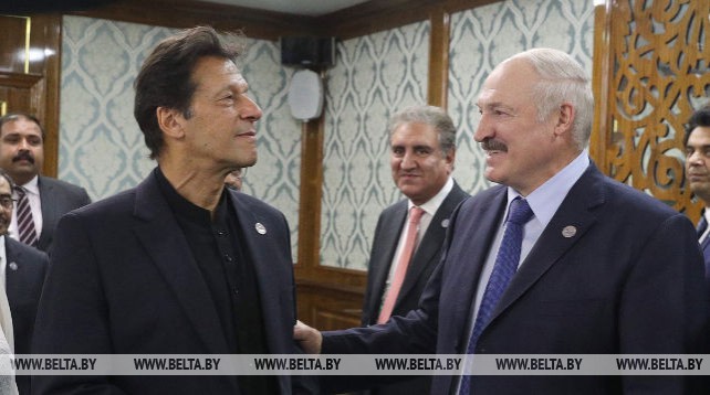 Лукашенко встретился с премьер-министром Пакистана