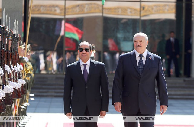 Церемония официальной встречи Президента Египта прошла во Дворце Независимости