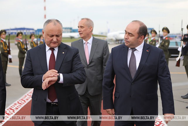 Президент Молдовы прибыл в Беларусь