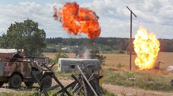 Масштабную военно-историческую реконструкцию показали на фестивале "Багратион"