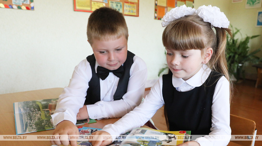 Андрейченко посетил Ореховскую среднюю школу в Ушачском районе