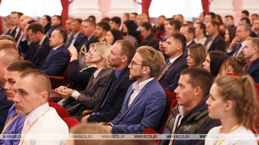 Победителей проекта "Молодежь за урожай" наградили в Минске