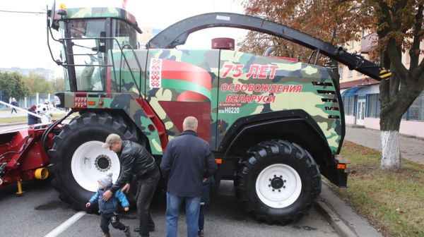 Праздничные мероприятия ко Дню машиностроителя в Гомеле