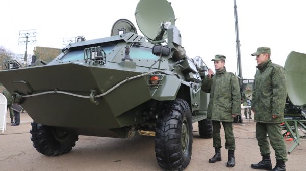 Новые образцы вооружения передали в войска связи ВС Беларуси