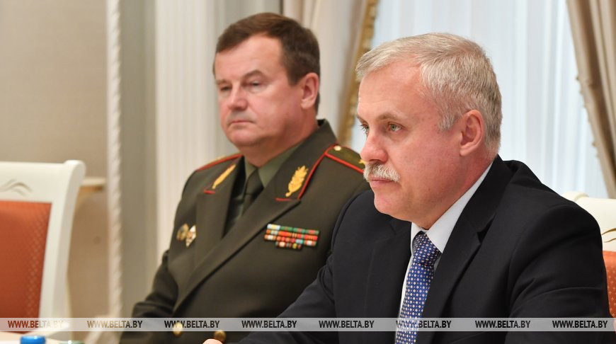 Беларусь и Узбекистан обсудили сотрудничество в военной сфере