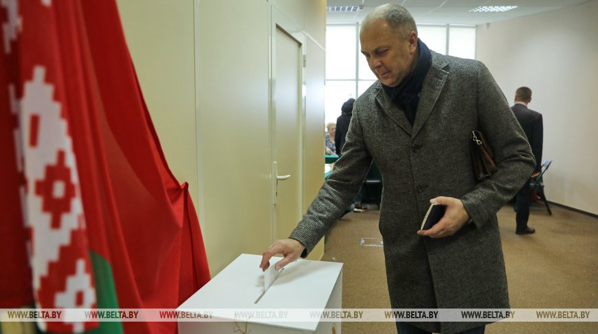 Носкевич проголосовал на выборах депутатов Палаты представителей