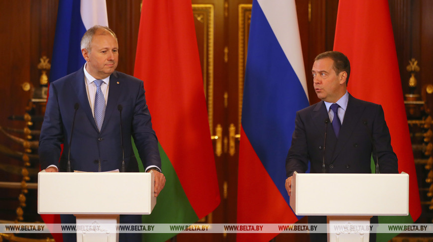 Румас и Медведев сняли не менее половины разногласий по интеграционным дорожным картам