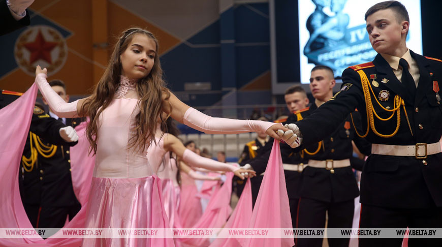 Новогодний республиканский суворовско-кадетский бал прошел в Минске