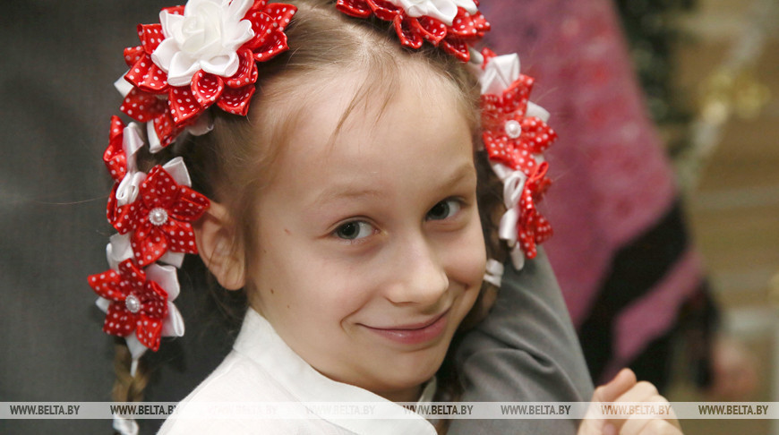 В Гродно талантливую молодежь поощрили стипендиями Белорусского фонда мира