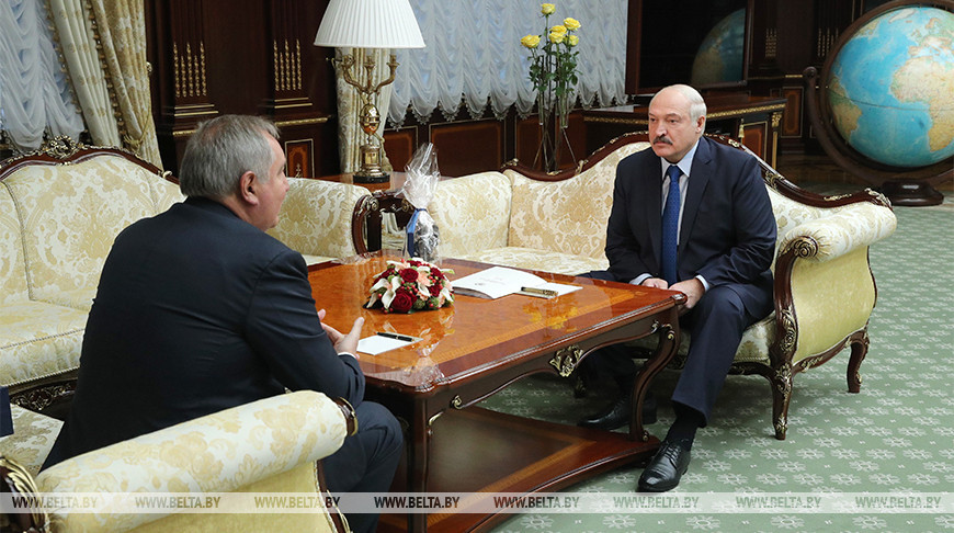 Лукашенко обсудил с главой "Роскосмоса" совместные проекты в космической сфере