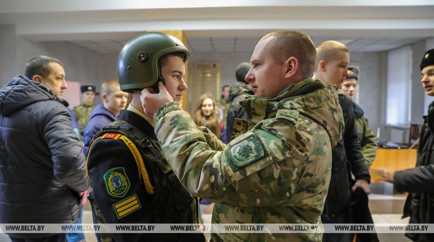 День открытых дверей прошел на факультете внутренних войск Военной академии