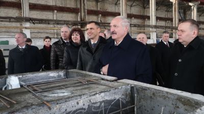 Лукашенко посетил Светлогорский завод железобетонных изделий и конструкций