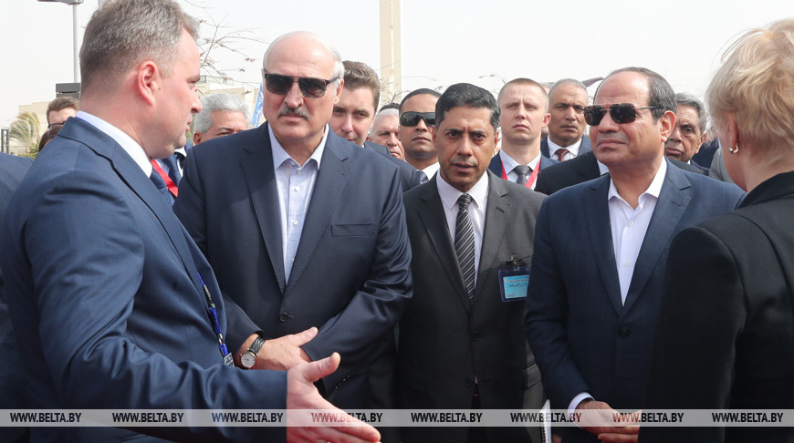 Александр Лукашенко и Абдель Фаттах ас-Сиси ознакомились с белорусско-египетской выставкой