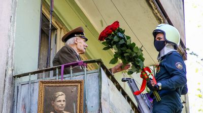 Могилевские спасатели чествовали ветерана