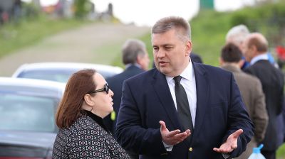 Руководители МИД Беларуси, посольств США и Украины почтили память героя встречи на Эльбе