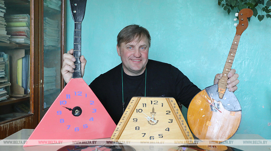 Педагог из Ушачей дает вторую жизнь музыкальным инструментам
