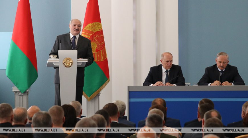 Лукашенко провел встречу с активом Гродненской области